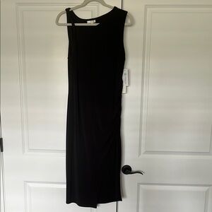 Elegant Black Sleeveless Dress